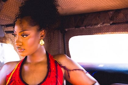 Listen as Tems Pays Tribute to Seyi Sodimu in New Single “Love Me JeJe” Listen as Tems Pays Tribute to Seyi Sodimu in New Single “Love Me JeJe”