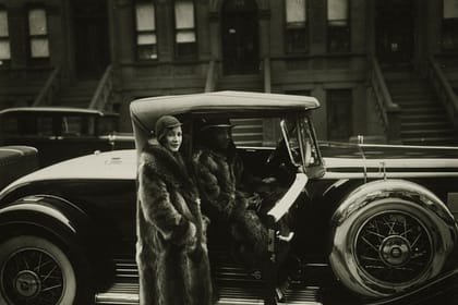 James Van Der Zee’s legacy documenting the 1920s Harlem Renaissance through photography James Van Der Zee’s legacy documenting the 1920s Harlem Renaissance through photography