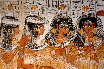 Poem of the Week: Djehane Hassouna’s  Weight of Traditions Poem of the Week: Djehane Hassouna’s  Weight of Traditions