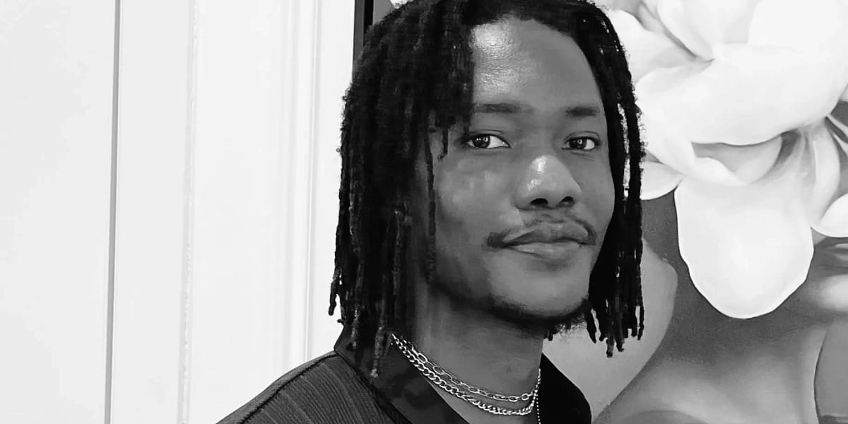 Muyiwa Akhigbe Invites Everyone to Create Art Through Abstract Amateurism