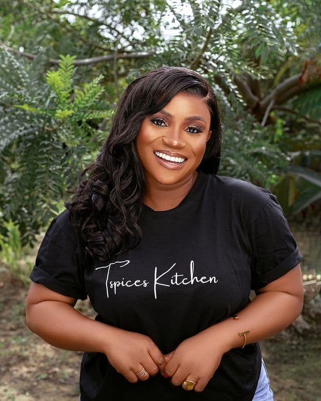 Spicing Up the Internet: Tosin Samuel’s (@tspices_kitchen) Impact on the Food Content Landscape